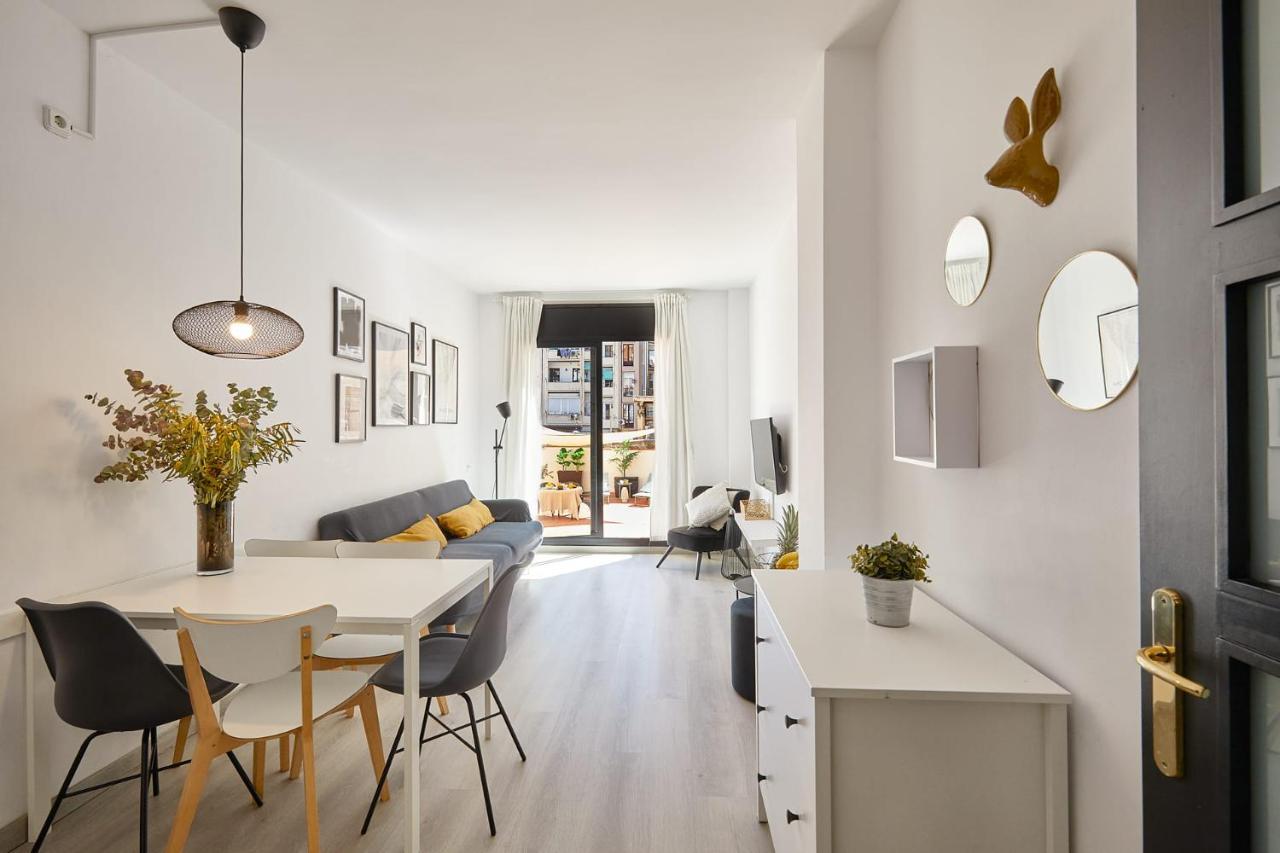 Bbarcelona Central Boutique Apartments Bagian luar foto