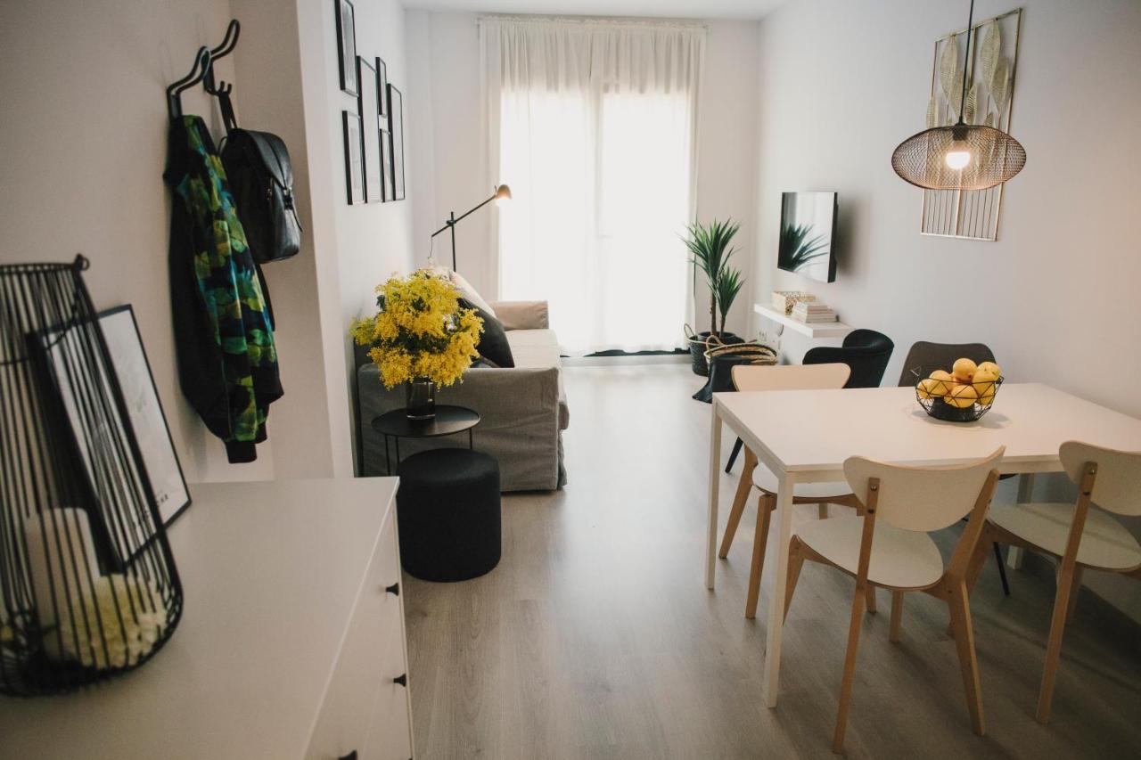 Bbarcelona Central Boutique Apartments Bagian luar foto