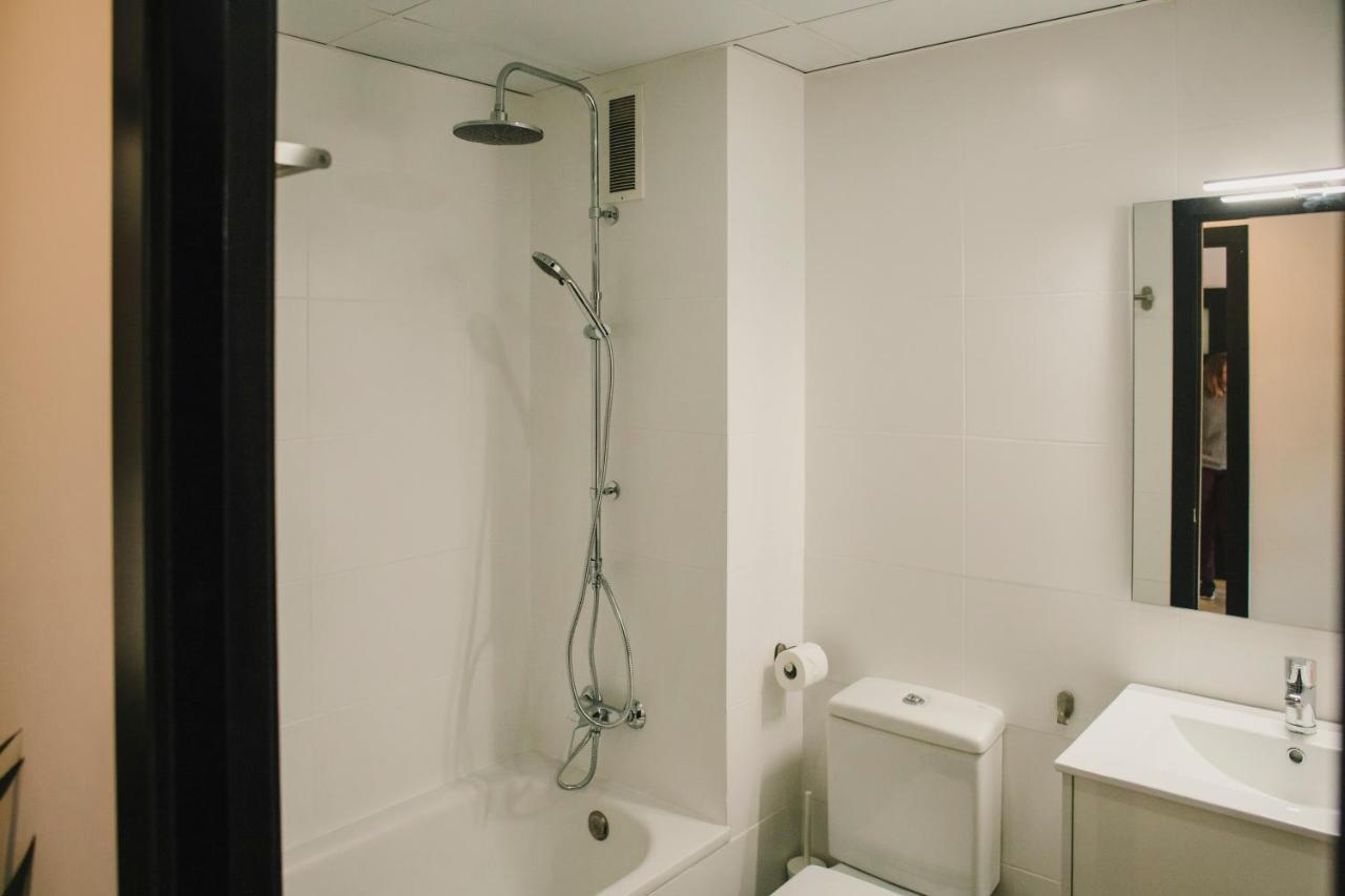 Bbarcelona Central Boutique Apartments Bagian luar foto