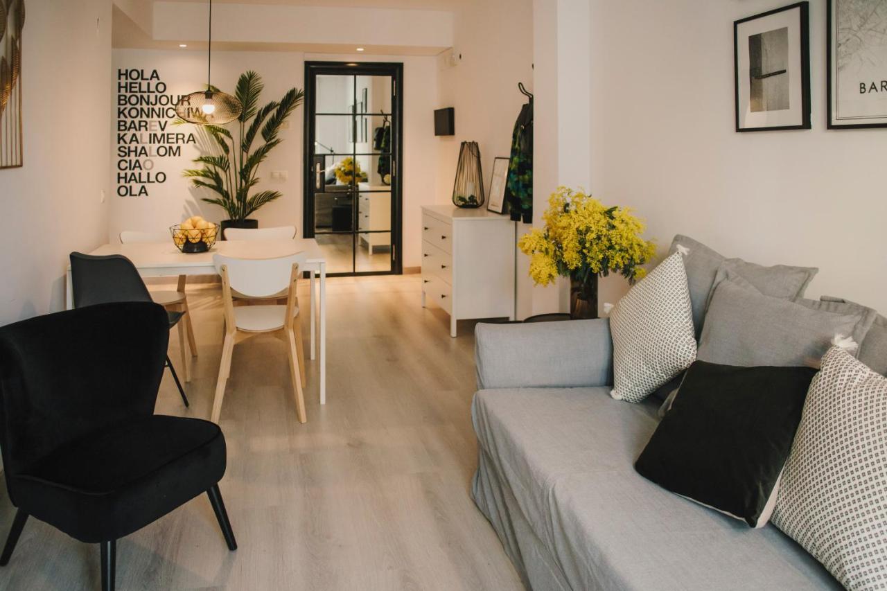 Bbarcelona Central Boutique Apartments Bagian luar foto