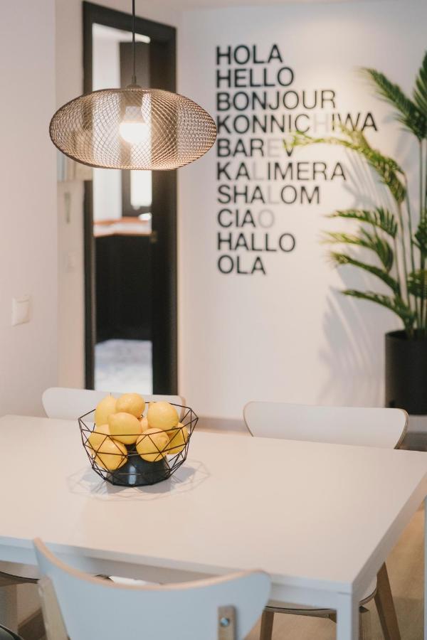 Bbarcelona Central Boutique Apartments Bagian luar foto